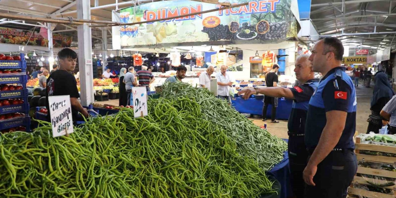 Akyazı’da pazaryeri denetimleri sürüyor