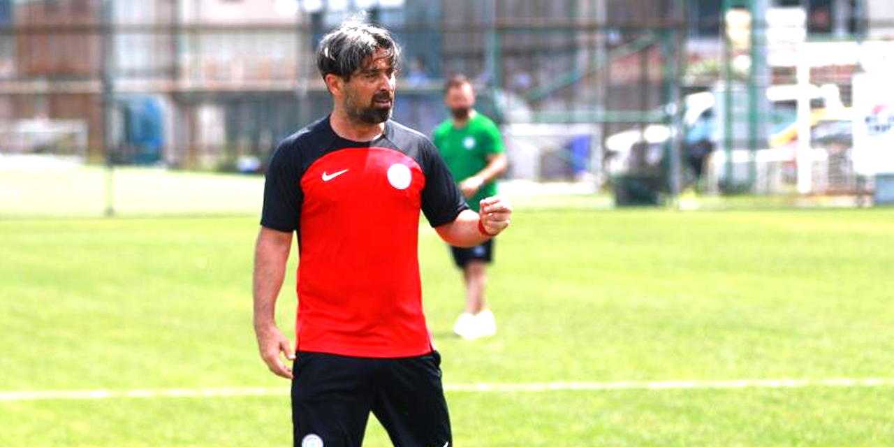 Çaykur Rizespor Teknik Direktörü İlhan Palut'tan transfer açıklaması: Hiçbir endişem yok