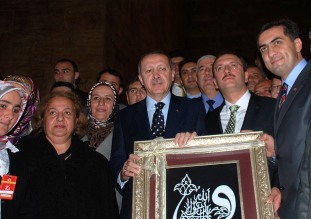 Erdoğan: Meram'a selam, yola devam