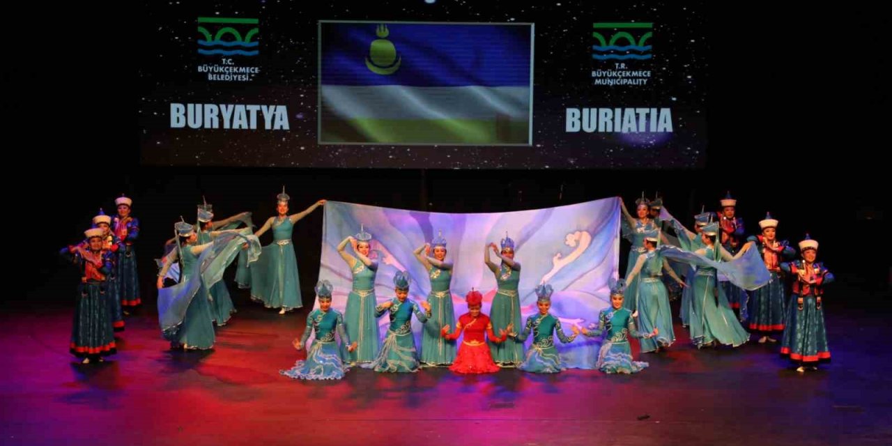 Uluslararası Halk Dansları’nda 25 ülkenin halk dansları yarışıyor