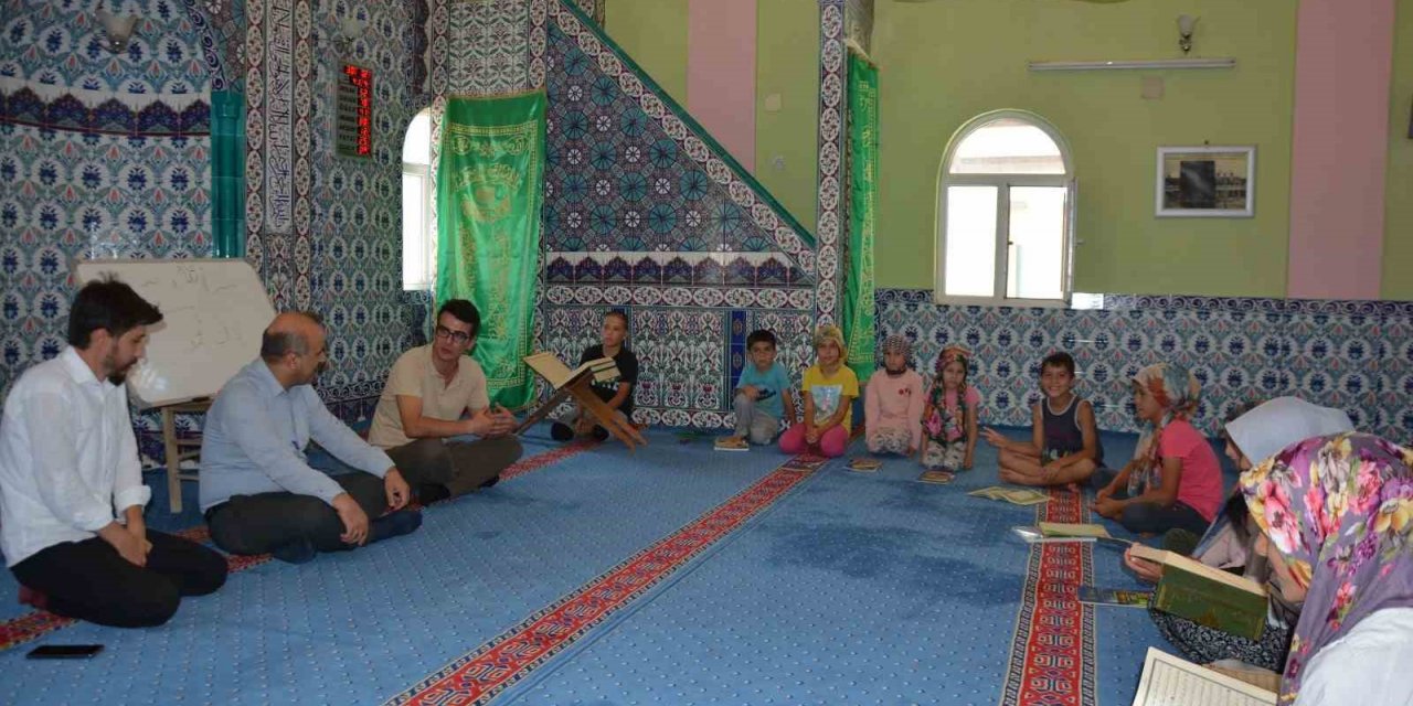 Kaymakam Okumuş Yaz Kur’an Kursu öğrencileriyle buluştu