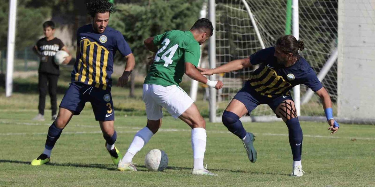 Hazırlık maçı: Kırşehirspor: 1 Talasgücü Belediyespor: 2