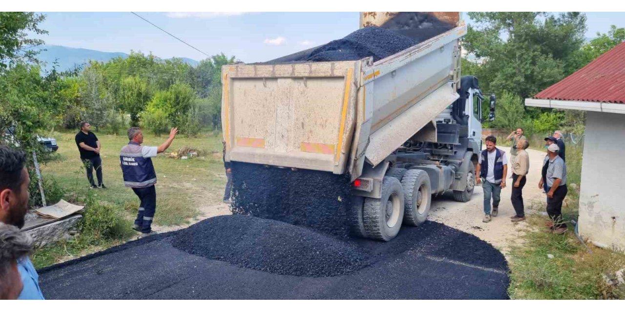 Eskipazar’da köy yolları asfaltlanıyor