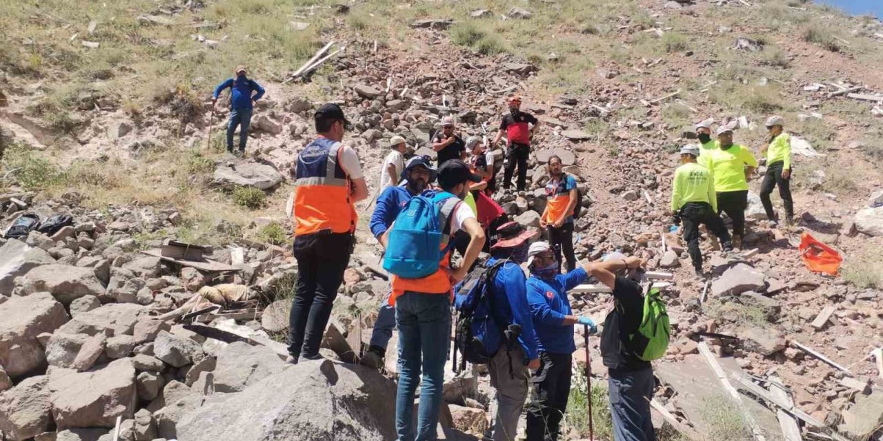 13 gündür haber alınamayan tıp fakültesi öğrencisinden acı haber: Cesedi bulundu