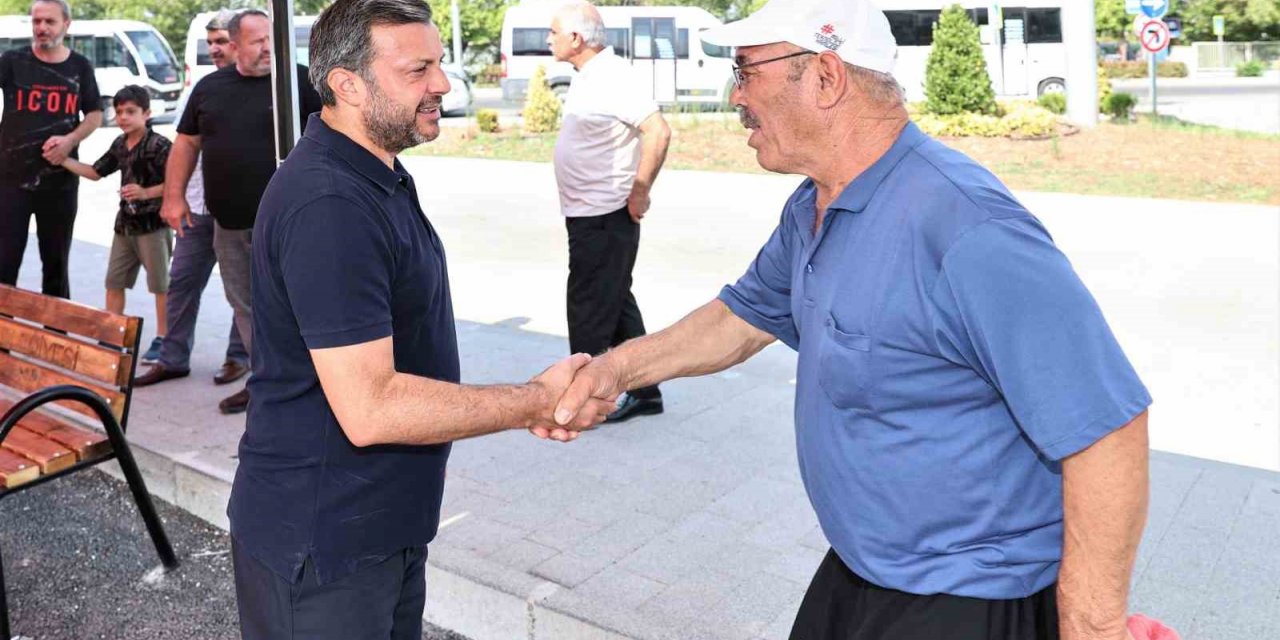 Yüreğir Belediyesinden, hastane ile durak arasında servis hizmeti