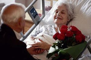 Yoğun bakımda internetten hasta ziyareti