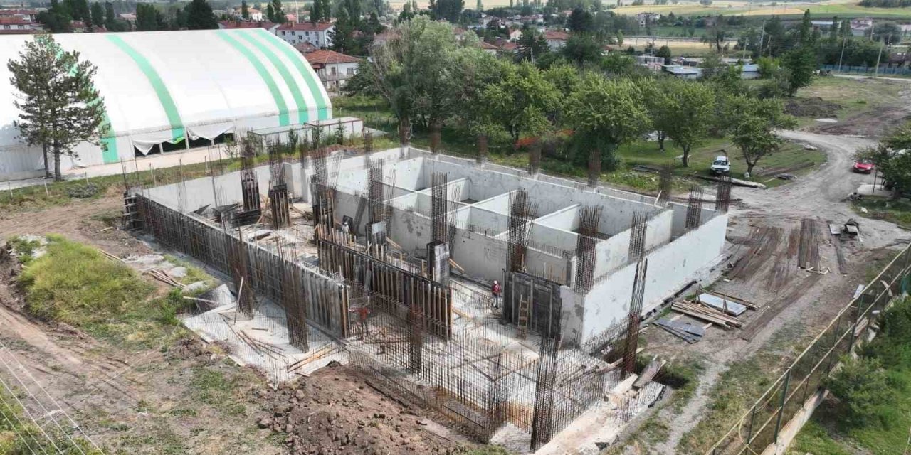 11 bin nüfuslu ilçe olimpik yüzme havuzuna kavuşuyor