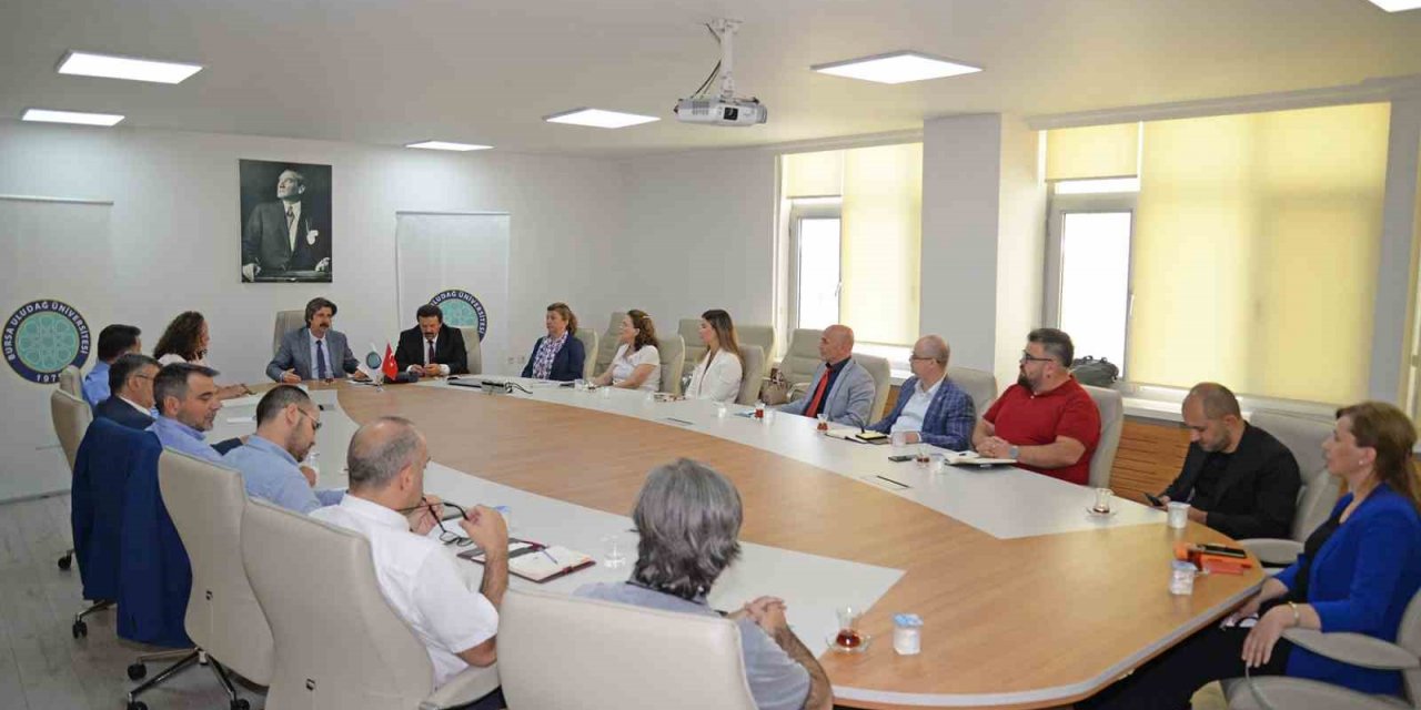 BUÜ’de yeni koordinatörlerle ilk toplantı yapıldı