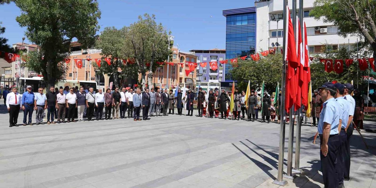 Karaman’da 5. Uluslararası Türk Dünyası Şöleni başladı
