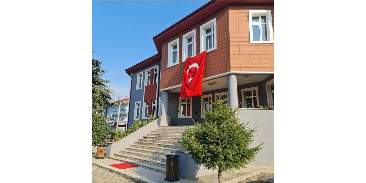 Öğrencilere iki farklı diploma ile mezuniyet şansı tanıyor