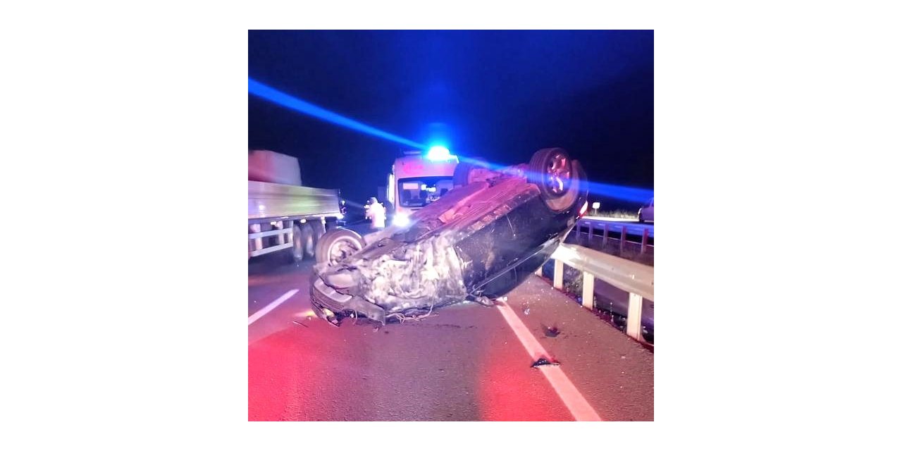 Otomobil ile minibüs çarpıştı: 2 yaralı