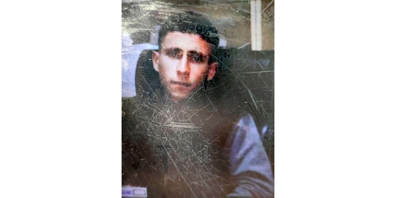 Muhtarın üvey oğlu bıçakla öldürüldü