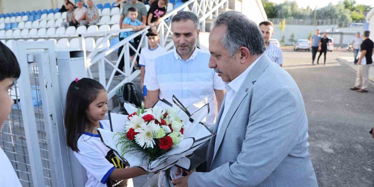 Başakpınar’da yaz spor kurslarına coşkulu açılış