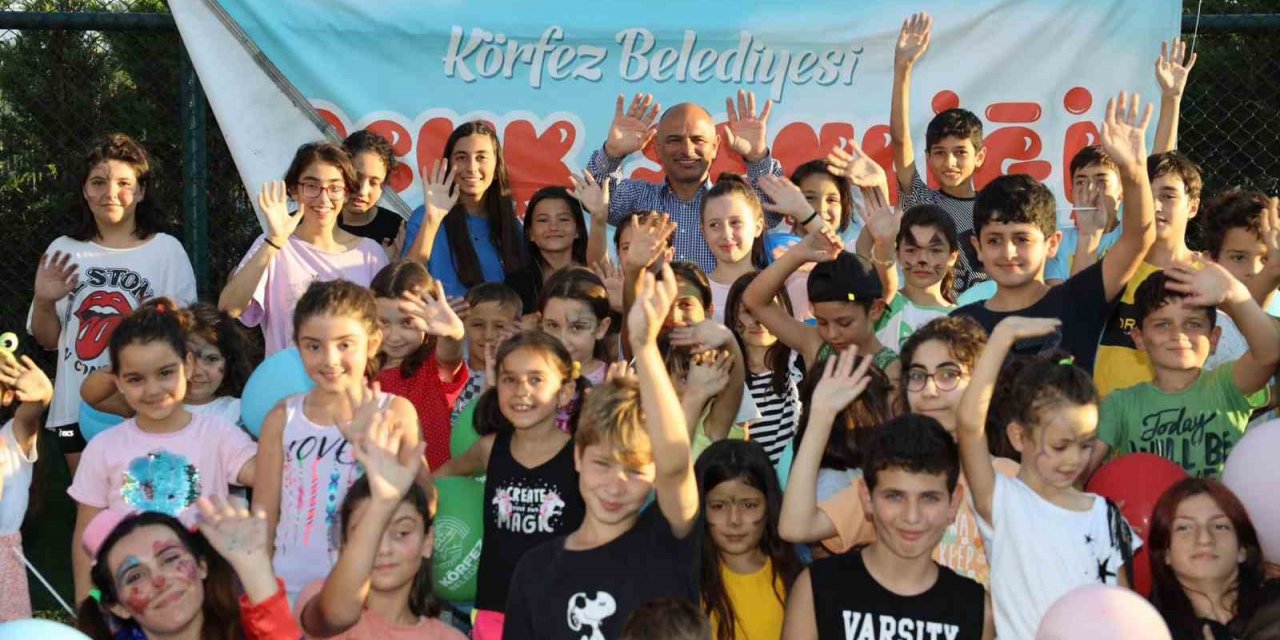 Körfez’de çocuklar gönüllerince eğleniyor