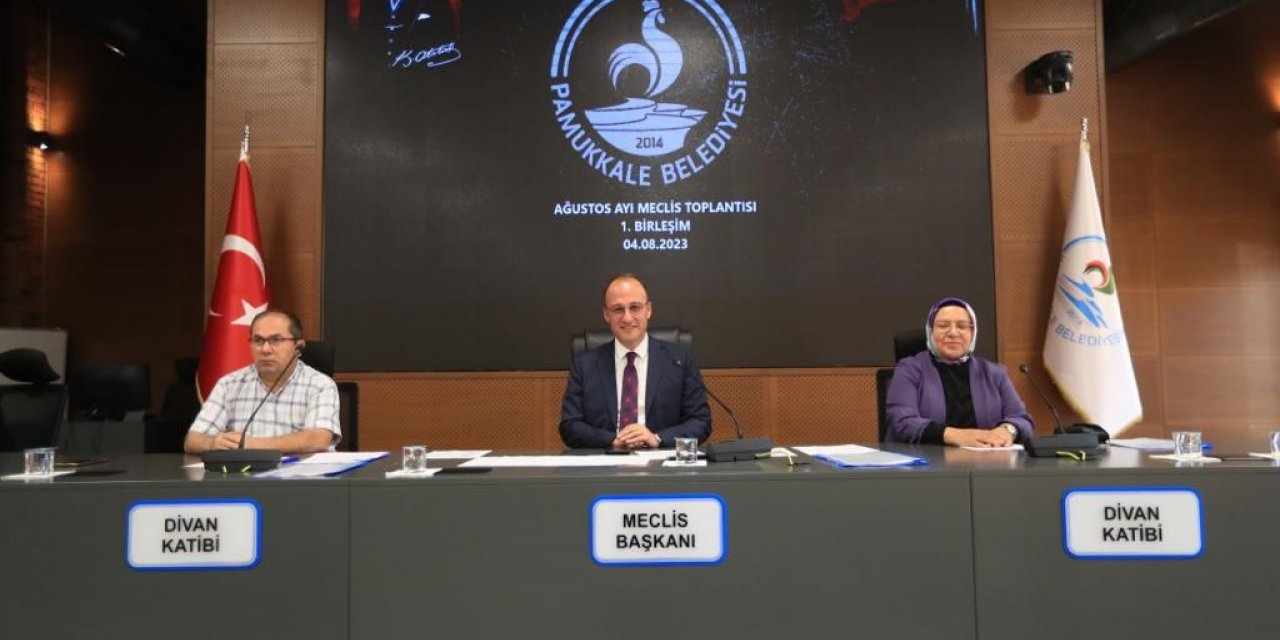 Pamukkale Belediyesi’nden öğrencilere eğitim yardımı