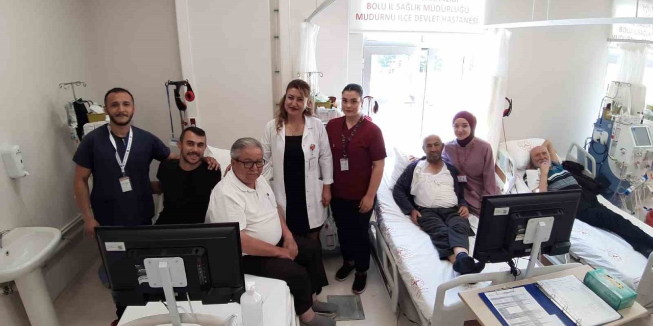 5 ay önce hizmete giren diyaliz merkezi resmi törenle açıldı