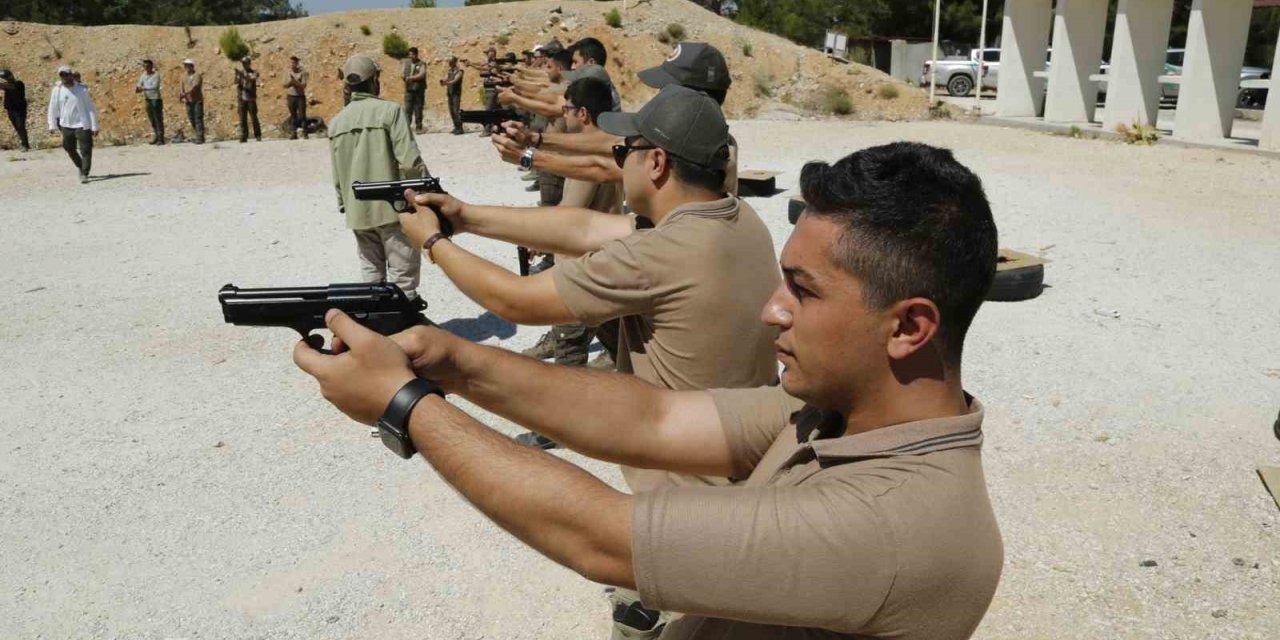 Muğla Orman Bölge Müdürlüğü’nde silah taşıyan personellere eğitim verildi