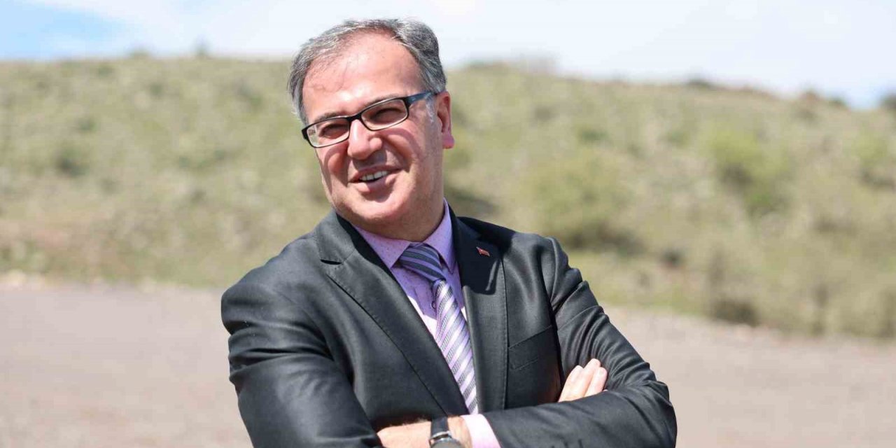 Başkan Özdoğan: "Sanayicimize destek oluyor, yeni alanlar açıyoruz"