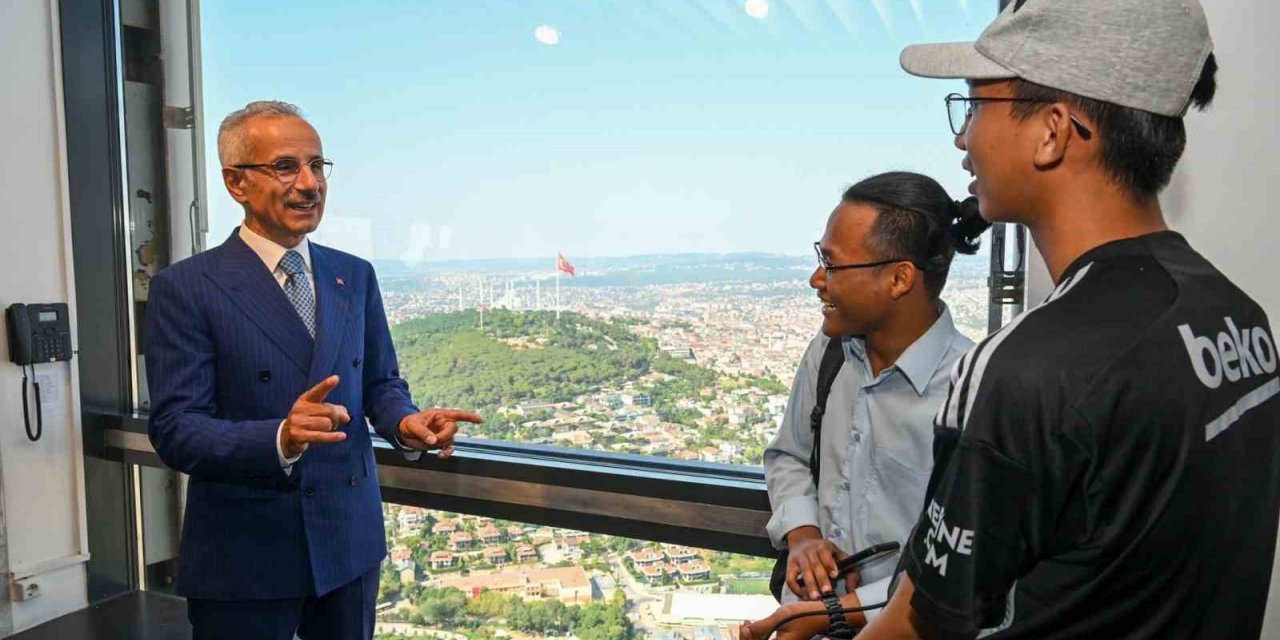 Çamlıca Kulesi’ne ziyaretçi akını