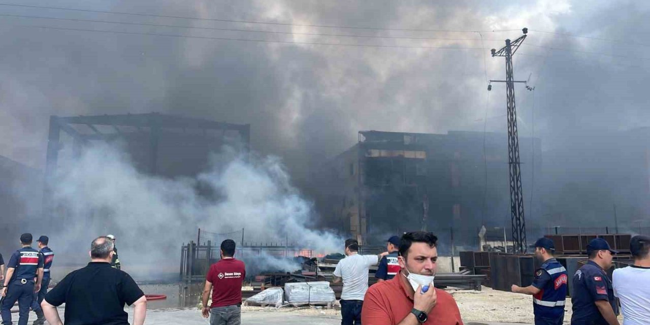 Tekirdağ’daki fabrika yangını kontrol altına alındı