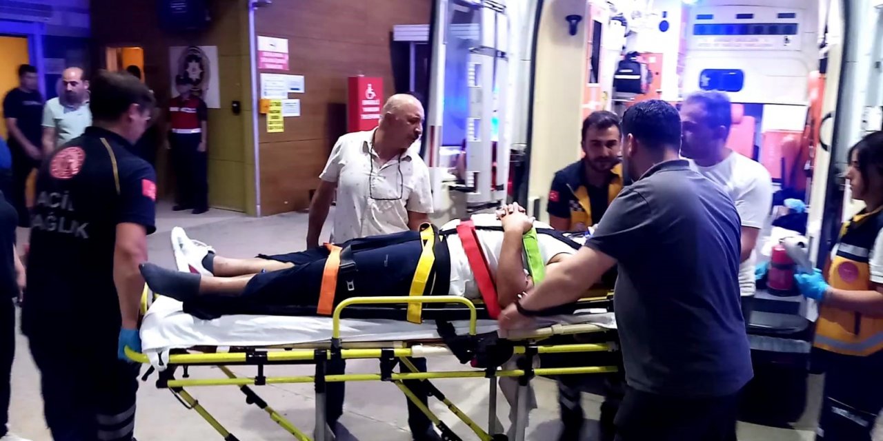 Kontrolden çıkan araç takla atarak ters döndü: 5 yaralı