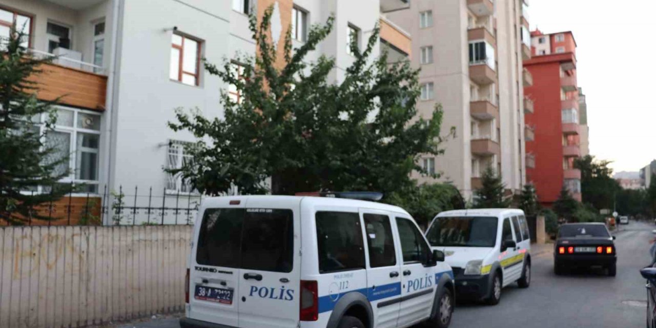 80 yaşındaki kadın evinde ölü bulundu