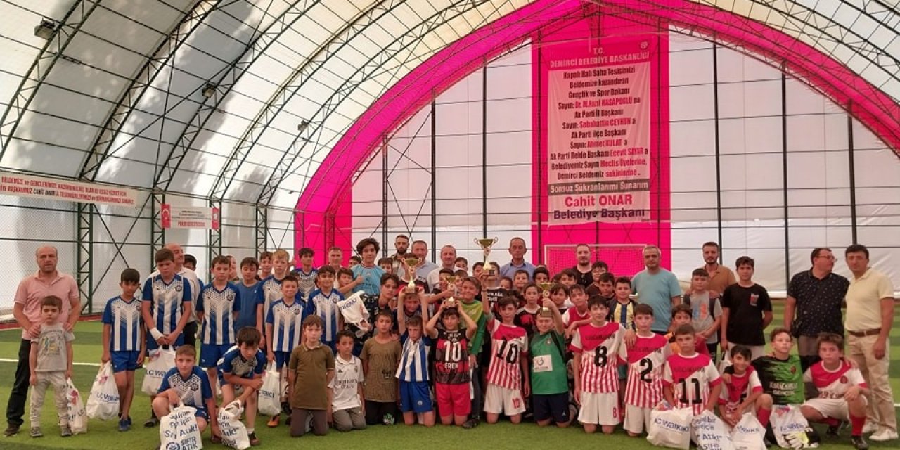 Simav Yaz Kur’an Kursları futbol turnuvası sona erdi