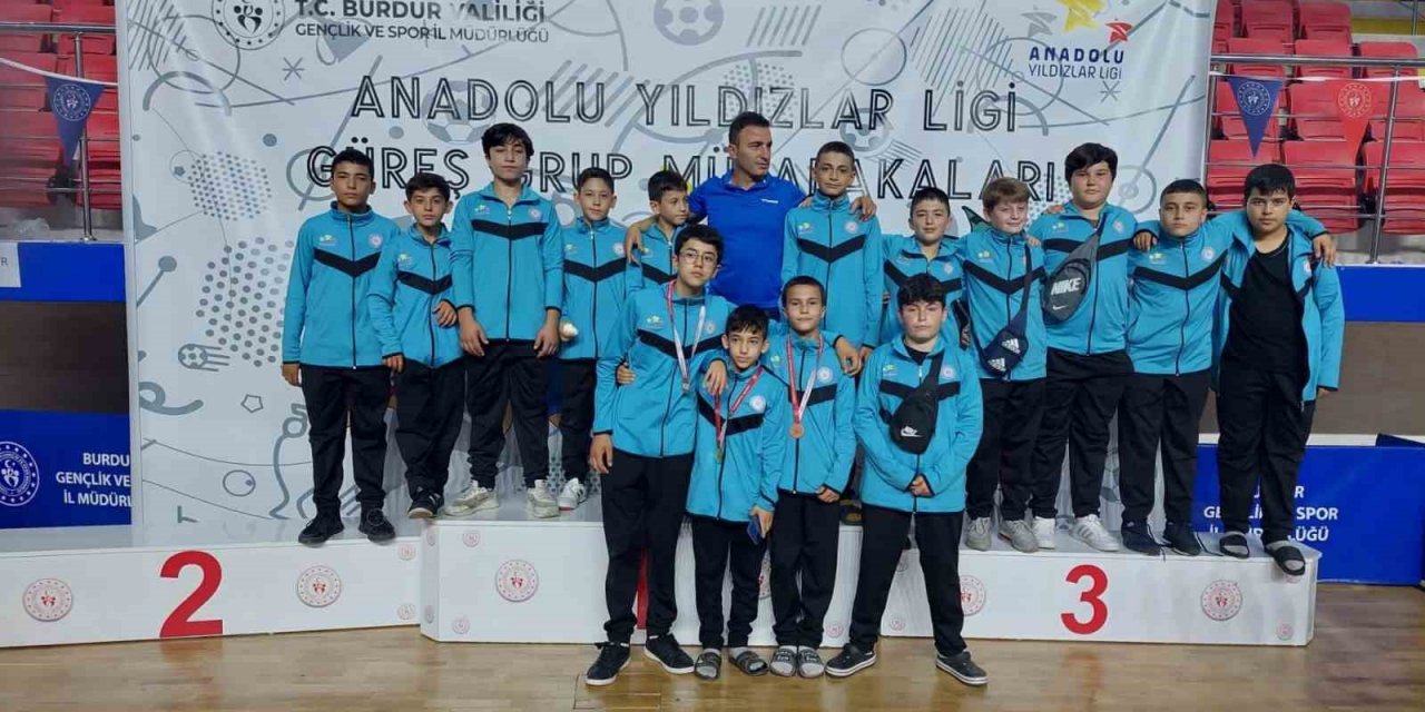 Karamanlı güreşçiler Türkiye finallerinde