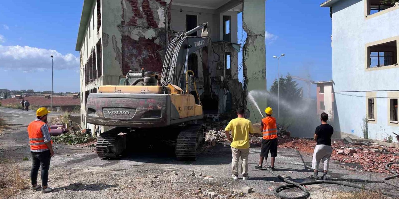 Büyükçekmece’de kentsel dönüşüm çalışmaları hız kesmeden devam ediyor