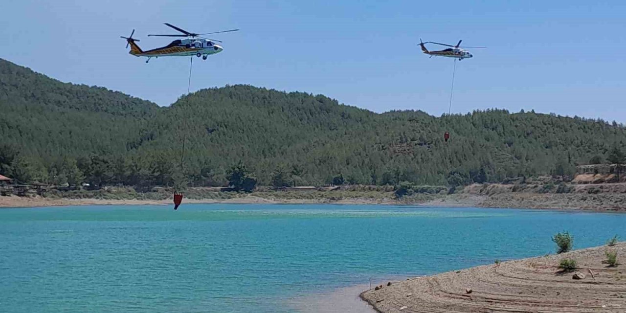Alevlerin önü kesildi, kontrol altına alınmaya çalışılıyor