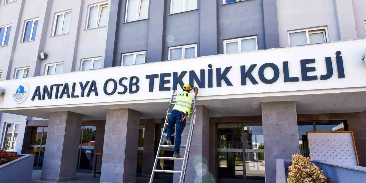 Başkan Bahar:" Hedefimiz çağdaş bireyler yetiştirmek"