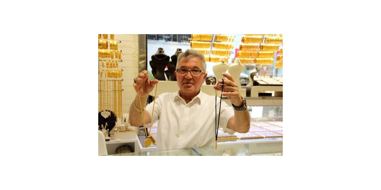 Düğünlerin gözde takısı haline gelen yarım gram altın tarih oluyor