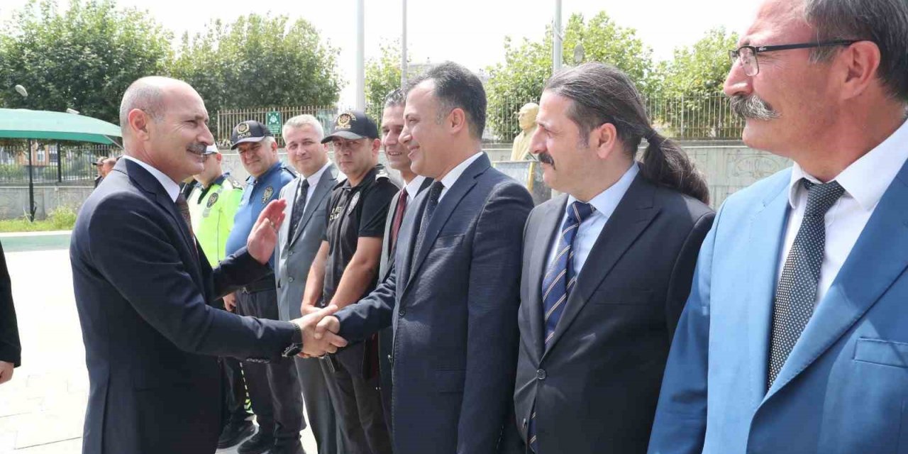 Bursa Emniyet Müdürü Zaimoğlu göreve başladı