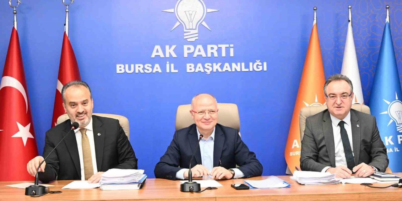 Ak Parti Bursa Teşkilatı tek yürek...Başkan Gürkan: "Kimse bu birlikteliğe fitne sokmaya kalkmasın"