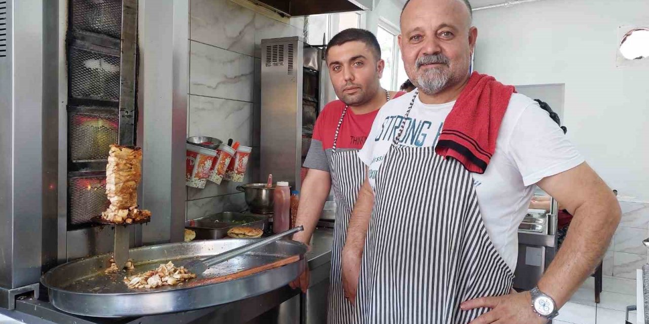 Dönerle ustalar da pişiyor: Yoğun ateş görme kaybına neden oldu