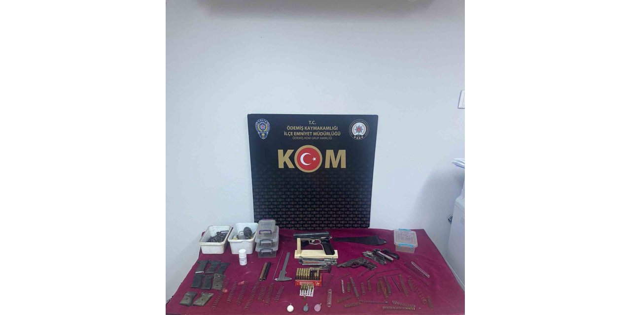 Evini silah atölyesine çeviren şüpheli kıskıvrak yakalandı