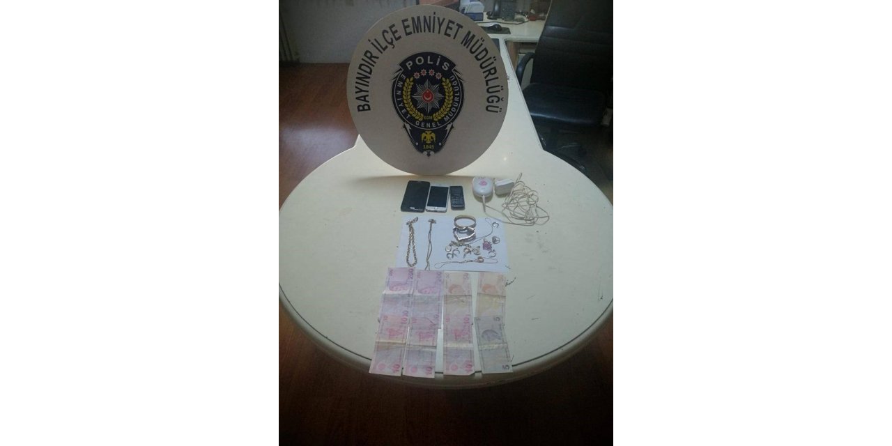 İzmir’de motosiklet hırsızı