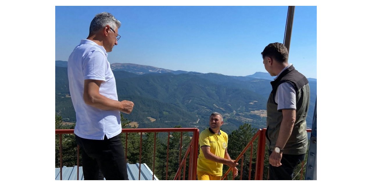 Orman personeli yangın gözetleme kulelerinde hazırda bekliyor