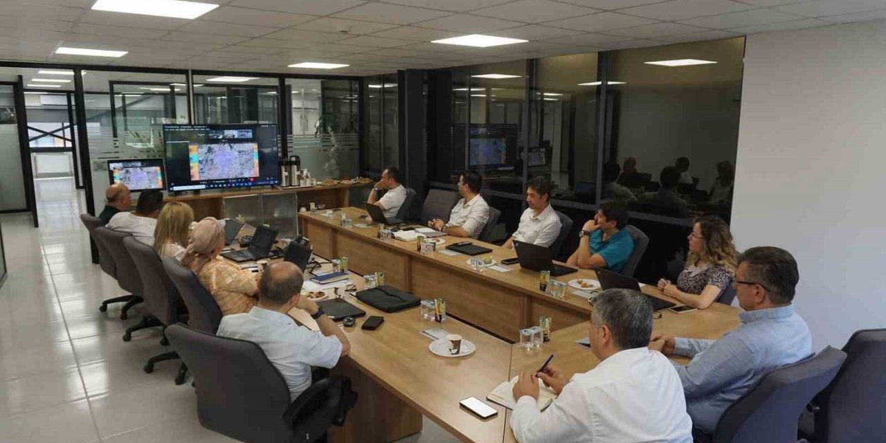 İklim değişikliğinin elektrik dağıtım hizmetlerine etkileri ele alındı