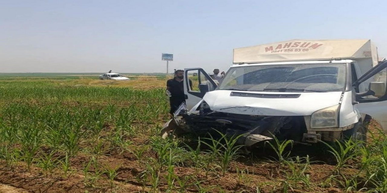 Mardin’de trafik kazası: 1’i ağır 3 yaralı