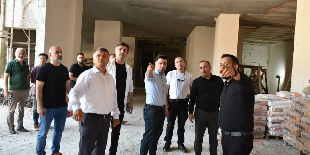 Başkan Ali Sülük, MYO inşaatını inceledi