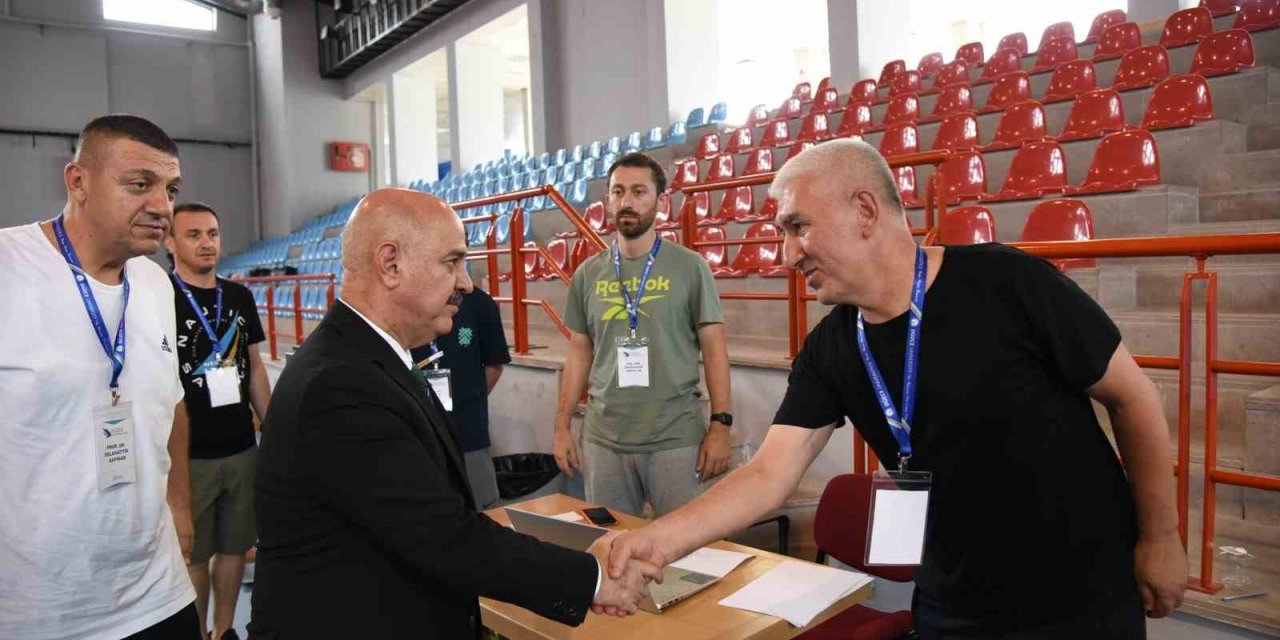 Rektör Sözbir parkur sınavlarını inceledi