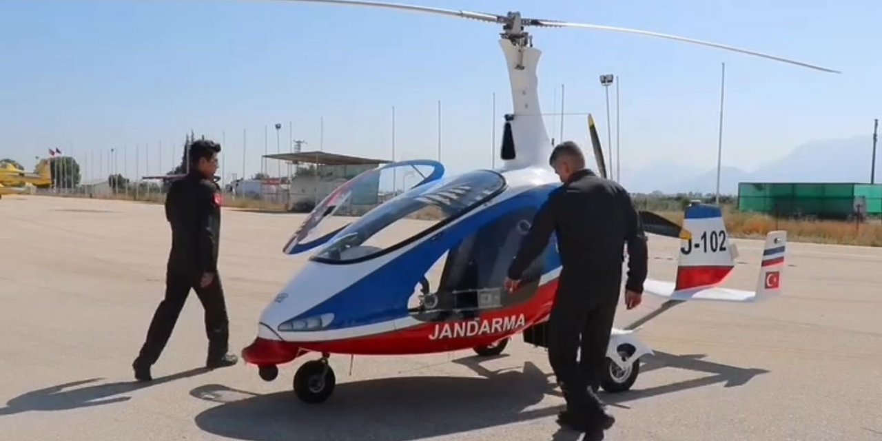 Antalya’da ormanlık alanlar gyrocopter ile havadan denetlendi