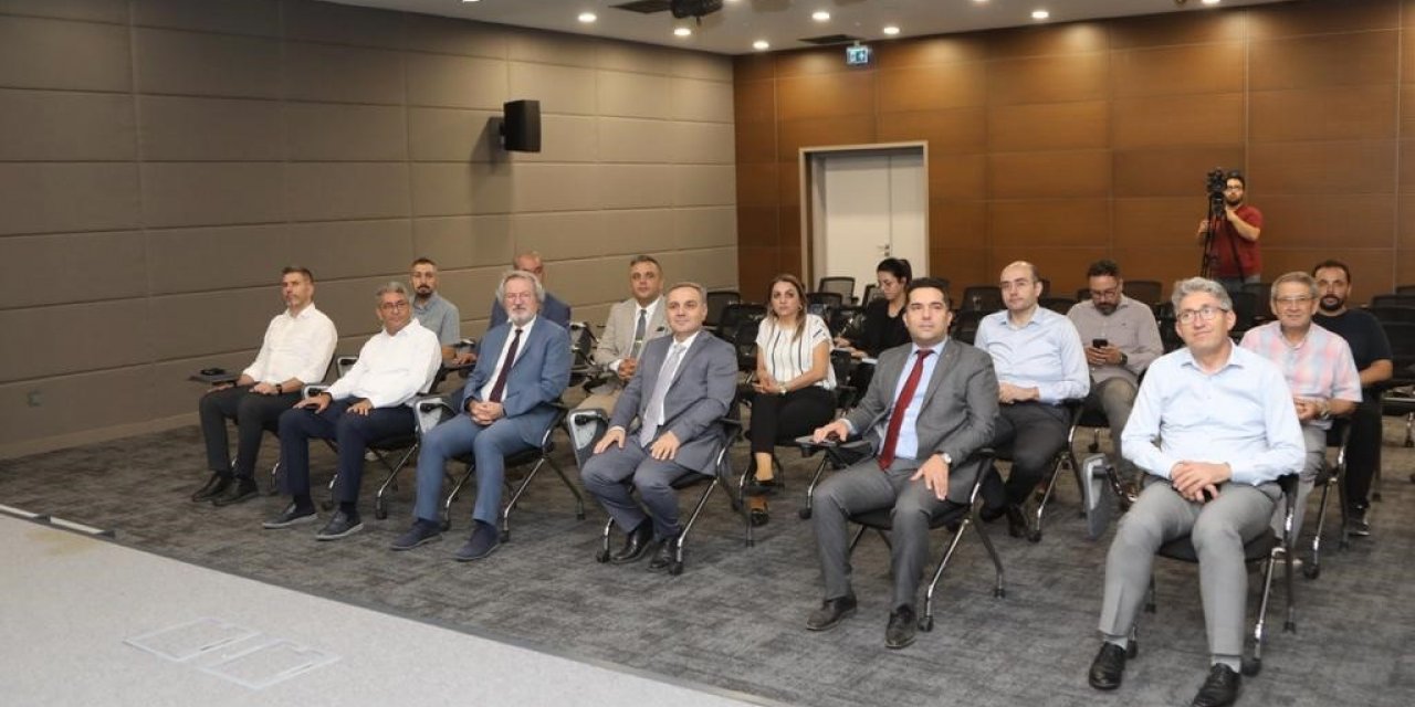 ERÜ ile Kazakistan Atyrau Kh. Dosmuhamedov Devlet Üniversitesi arasında iş birliği protokolü imzalandı