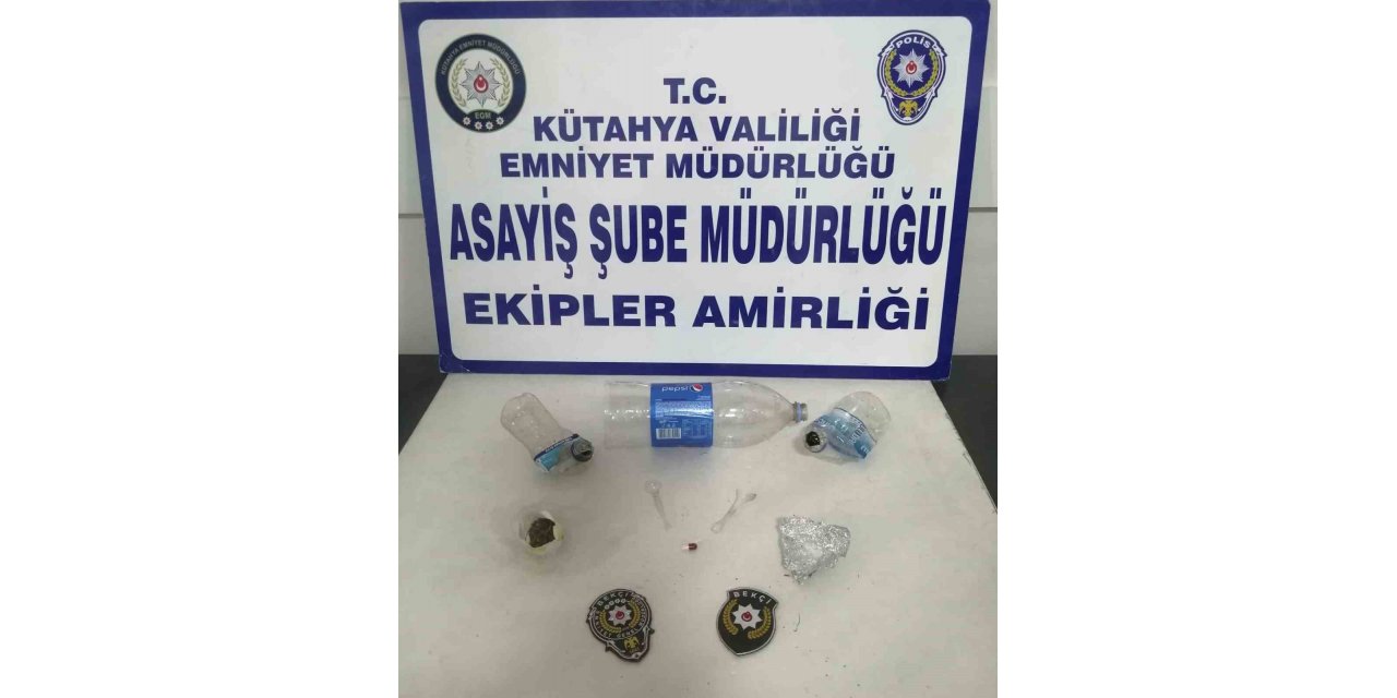 Kütahya’da şüpheli şahsın üzerinde uyuşturucu bulundu