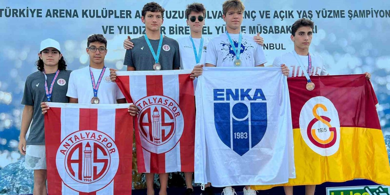 Antalyaspor, yüzmede sezonu başarıyla tamamladı