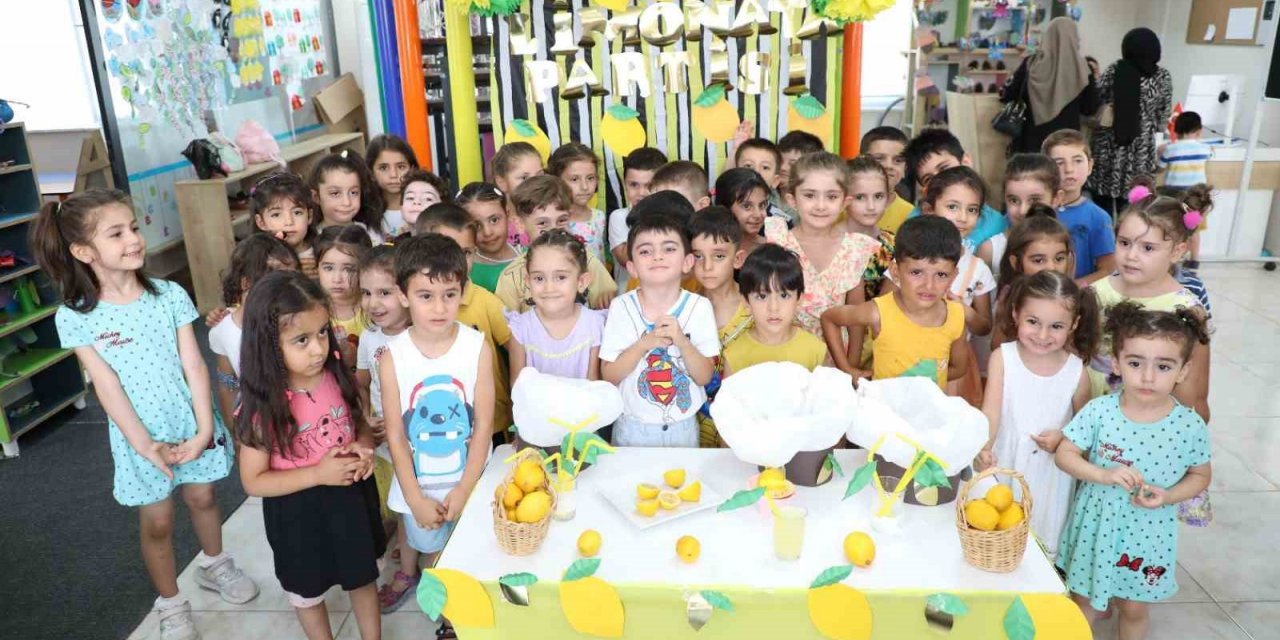 Yenişehir’de miniklerin ellerinden limonata etkinliği düzenlendi