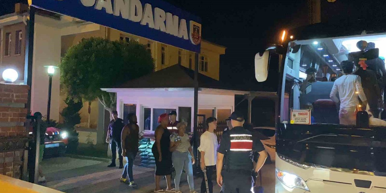Manavgat’ta çalışma izni olmayan 29 yabancı uyruklu şahıs yakalandı