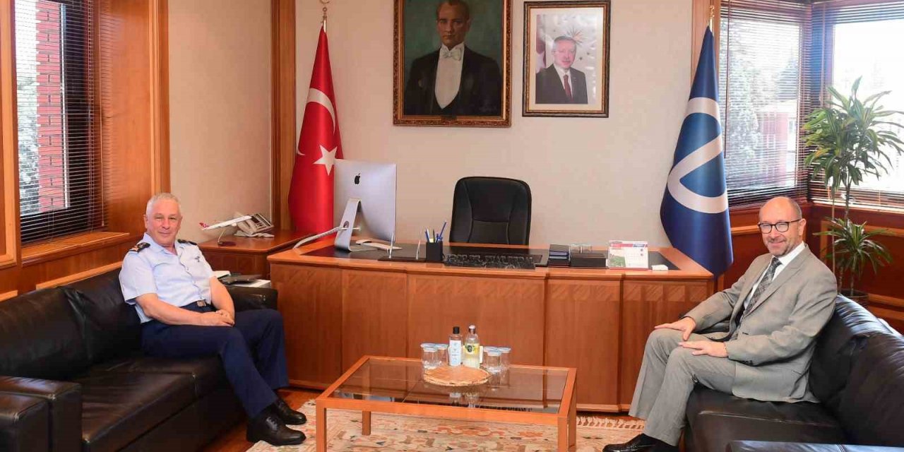 Orgeneral Kadıoğlu’ndan Rektör Erdal’a veda ziyareti