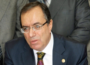 Atilla Kart komitacı mı oldu?